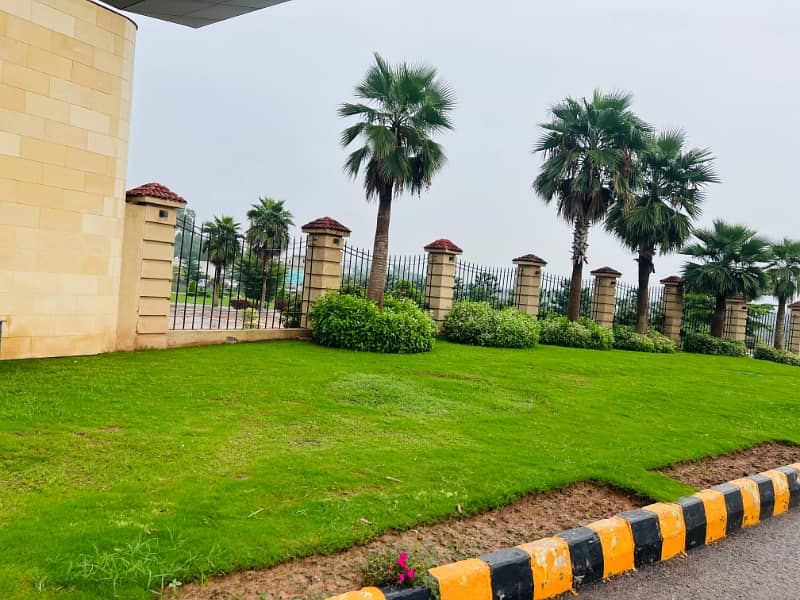 B Block 10 Marla Plot 17