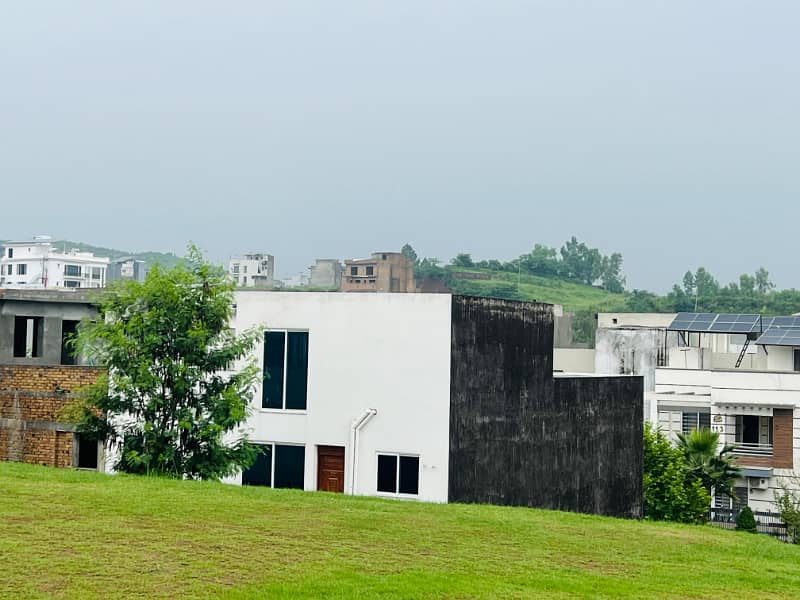 B Block 10 Marla Plot 21