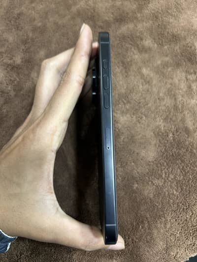 Iphone 16 pro max black factory unlock