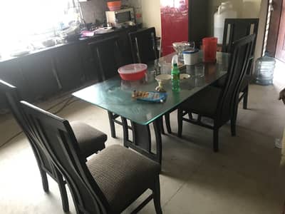 Dining table 6 sitter