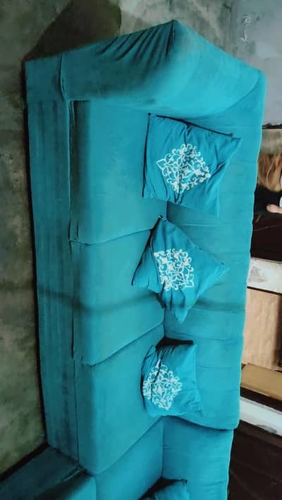 Cool Blue coler 6 seats L Shaped condition 10/10