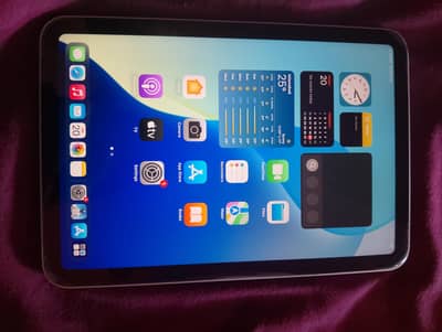 ipad mini 6 with box and charger