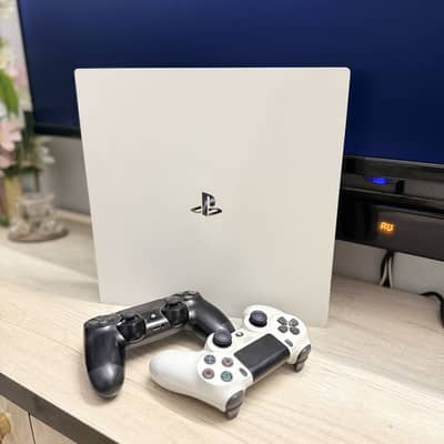 PS4 PRO WHITE 1TB - Jailbreak