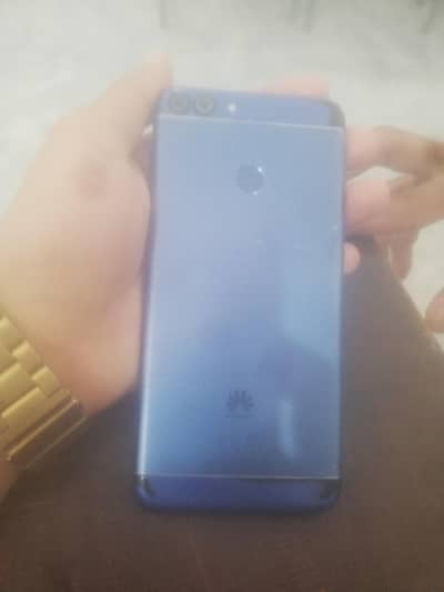 huawai for sale 4 64 Gg bus side sa thora sa glass break Hai baqi all