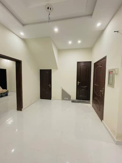 5 Marla Ground Floor With Gas For RENT In Dream Gardens Lahore Phase 2