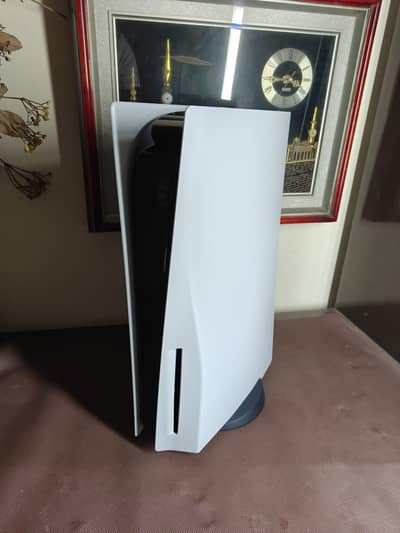 Used Playstation 5 (ps5) with controller.