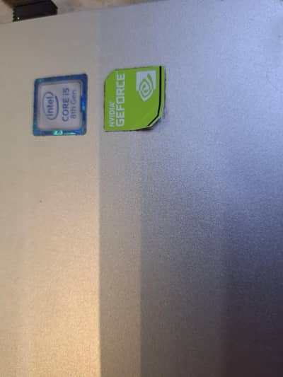 HP Pavilion 15 | Intel Core i5 8th Gen | NVIDIA Graphics | 256GB SSD