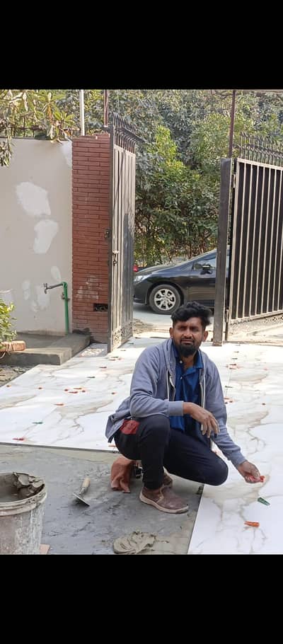 tile fixer tile fixing