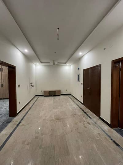 7.5 Marla Upper Portion FOR RENT In Dream Gardens Lahore