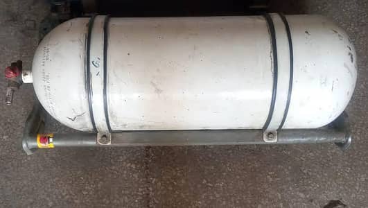 10 Kg CNG Cylinder And Kit For Sell