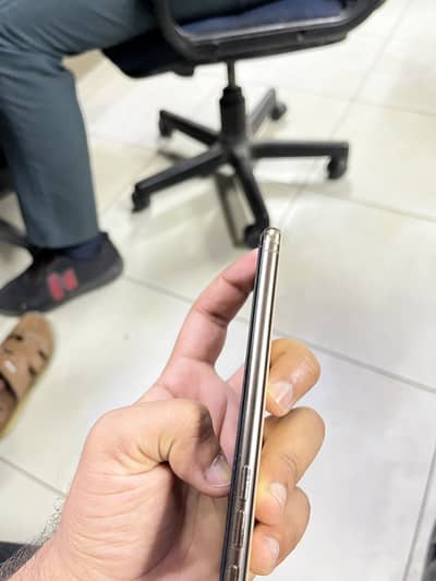 iPhone XS pta approved