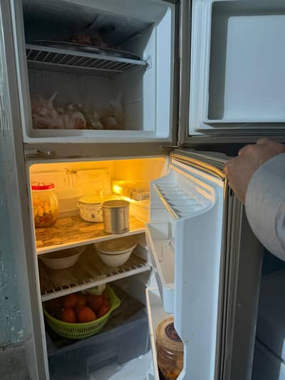 Dawlance refrigerator