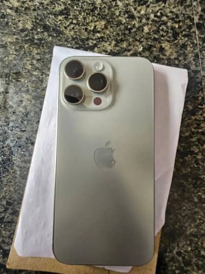 iPhone 15 pro max Jv non pta onic sim active with box cable