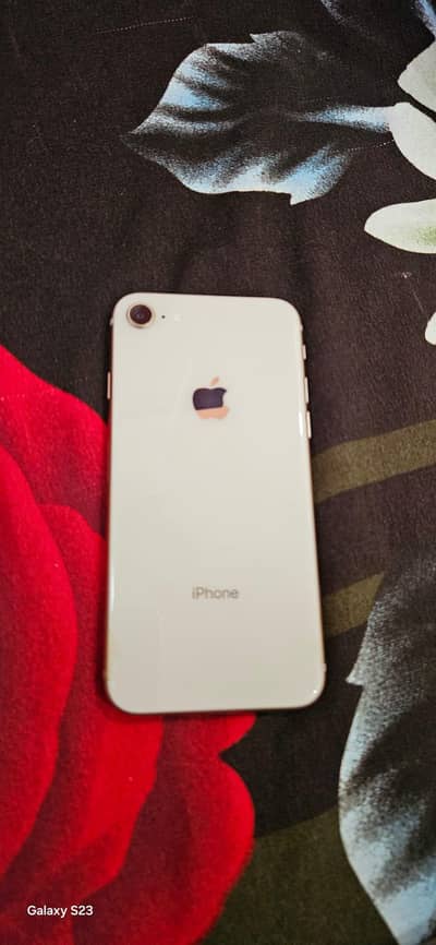 iPhone 8 64GB Like New – Best Price or