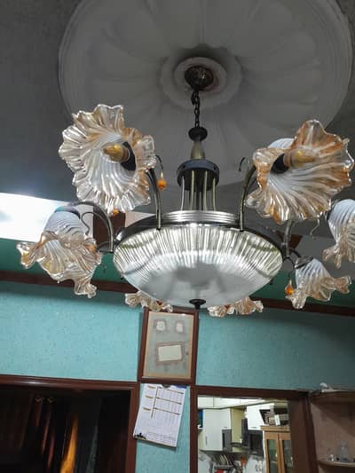 Decent beautiful Chandelier