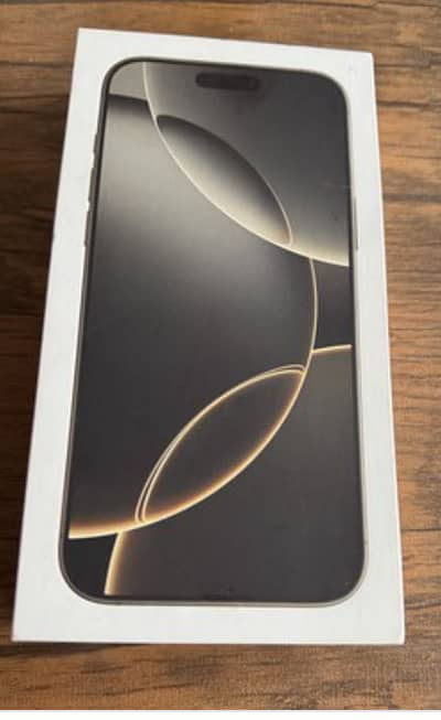 Iphone 16 pro max Natural Titanium