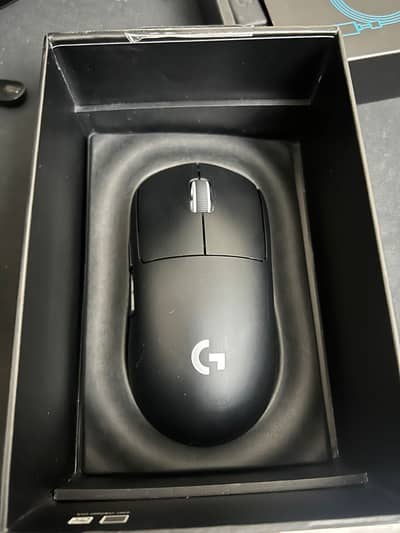 Logitech G PRO X Superlight 2 LIGHTSPEED Wireless Gaming Mouse