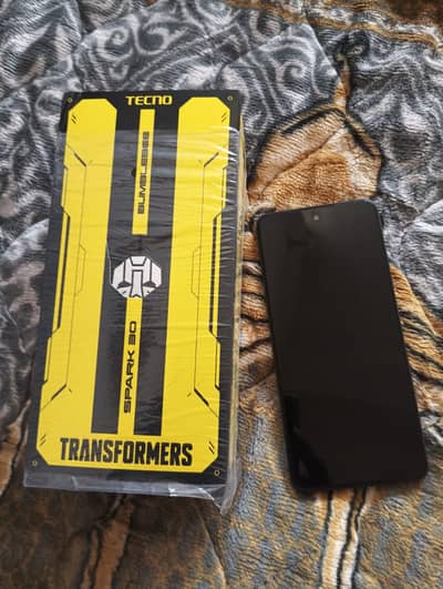 Tecno Spark 30 8+5GB RAM 128GB – PTA Approved – New Condition