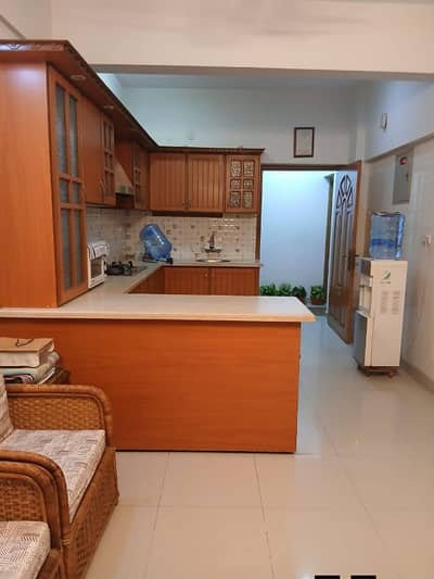 2 bed dd flat available for rent lift car parking stand by gernator ready to move in juhar block 19