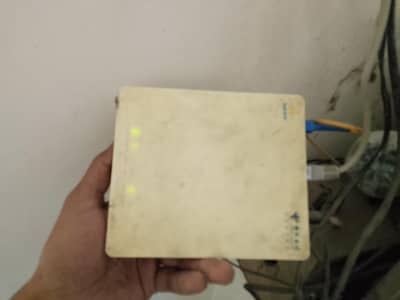 EchoLife HG8120C GPON Terminal