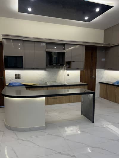 LEASE CORNER 311 YARDS Double Story HOUSE FOR Sale In CAPITAL HOUSING SOCIETY SCHEME 33