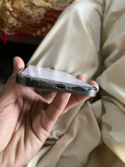 13 pro max 10/10 condition