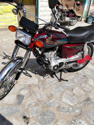  125cc 2018 – Powerful Engine | Fresh Condition Rs145,000
