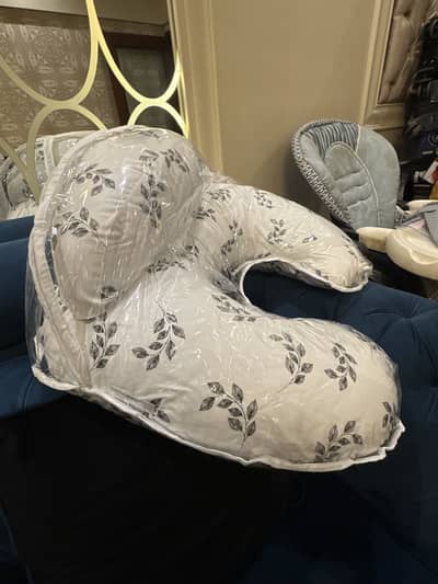 Nursing pillow