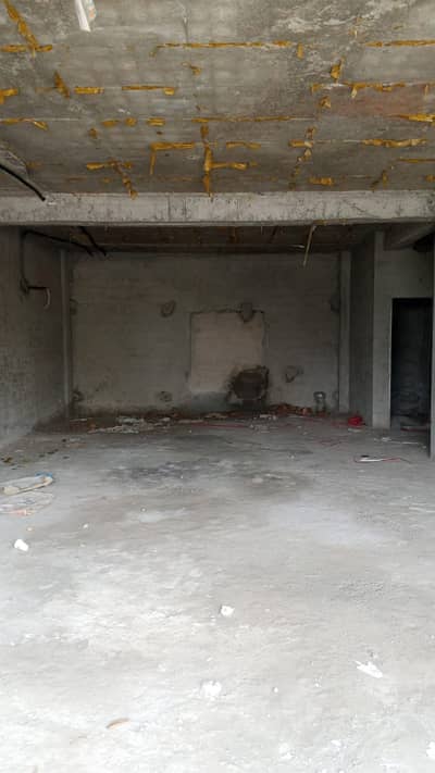 3.5 Marla Triple Story Building available for rent For Rent