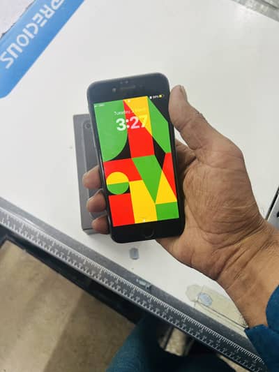 iPhone 8 pta ha all ok phone