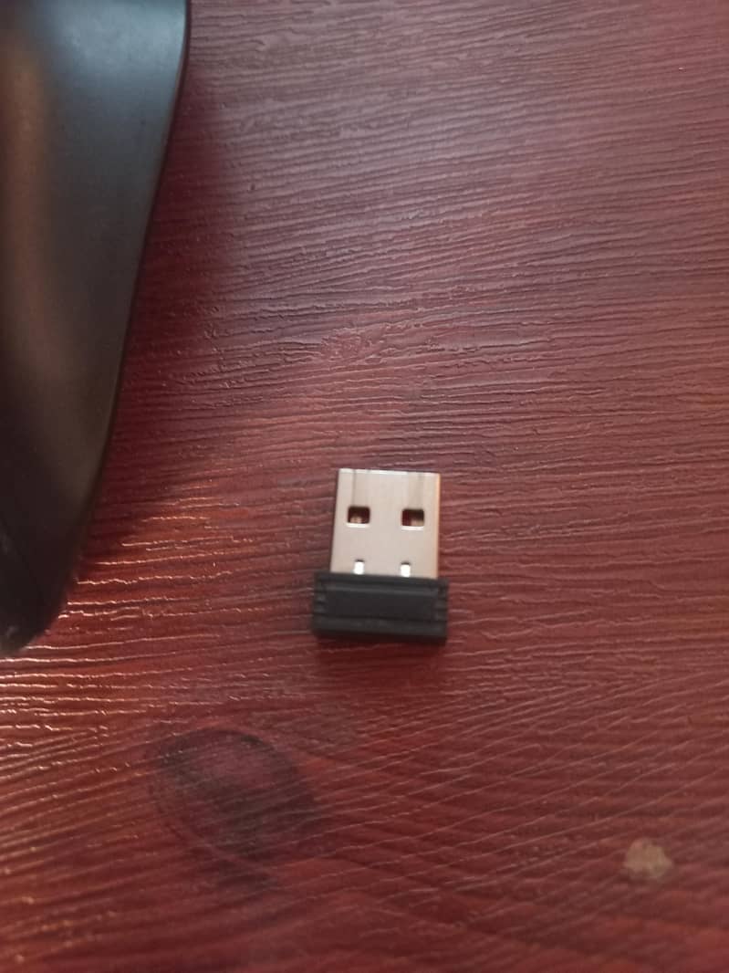 Wireless Vertical Ergonomic Mouse 6