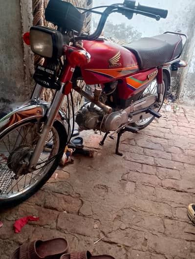 this is a beautiful and fantastic bike one hand use bike