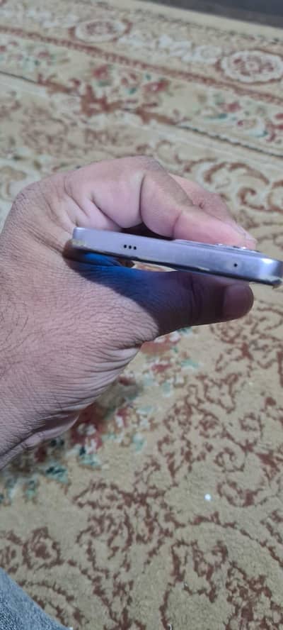 oppo reno 13f 9/10 condition all  over jelly protectored