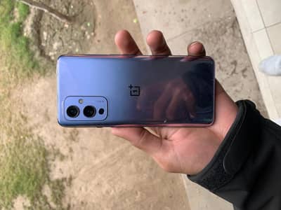 OnePlus 9 12/256 GB
