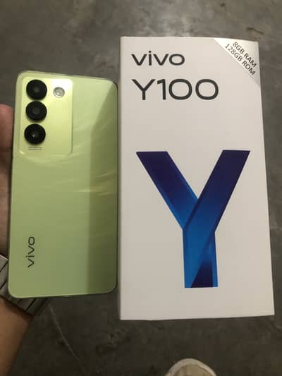 Vivo Y100 with box • 8+8/128 • sale or exchange