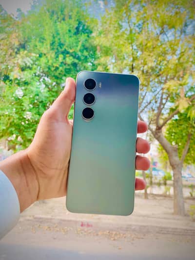 Itel A100 for sell very good price Eid offer