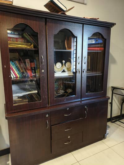 Triple divider cabinets