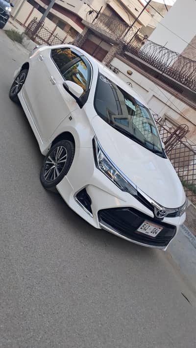 Toyota Altis 1.6 2022