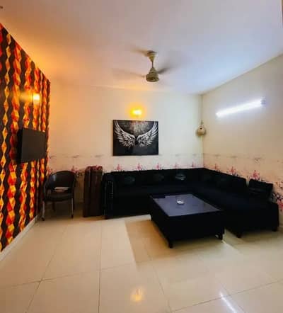 Daily basis Short Time flats available bahria twon