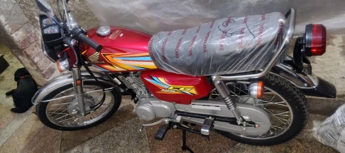 Honda 125 2026,,, 2800 kilometer run only  03224099685