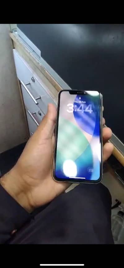 I phone 11 pro 64 gb pta
