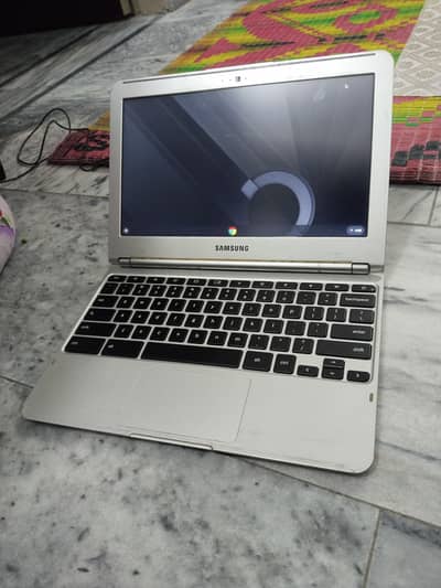 Samsung Chrome Book