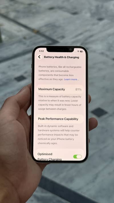 I phone 12 j v 128 gb