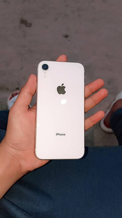 IPHONE XR