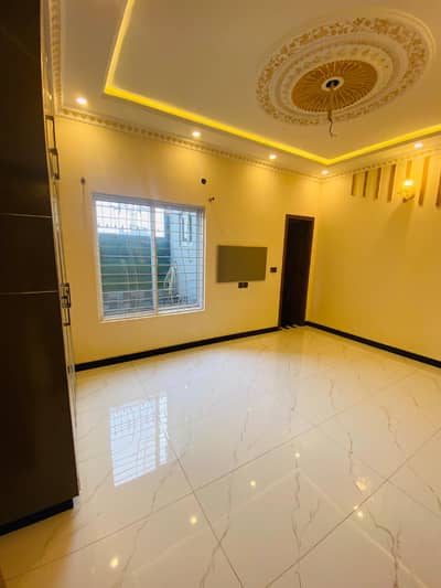 10marla upper portion for rent in jubilee town Lahore