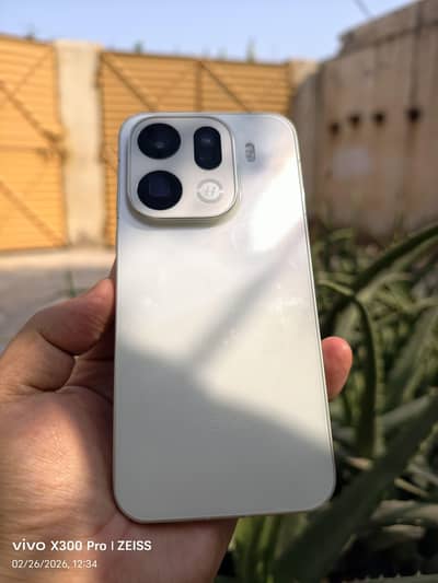 OPPO Find X9 Pro (16/512) just set  10by10 exchange possible