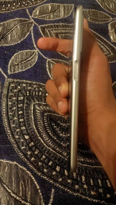 Oppo a16 10/9.5 condion 4/64 Bas panel change Hai liken panel bi acha