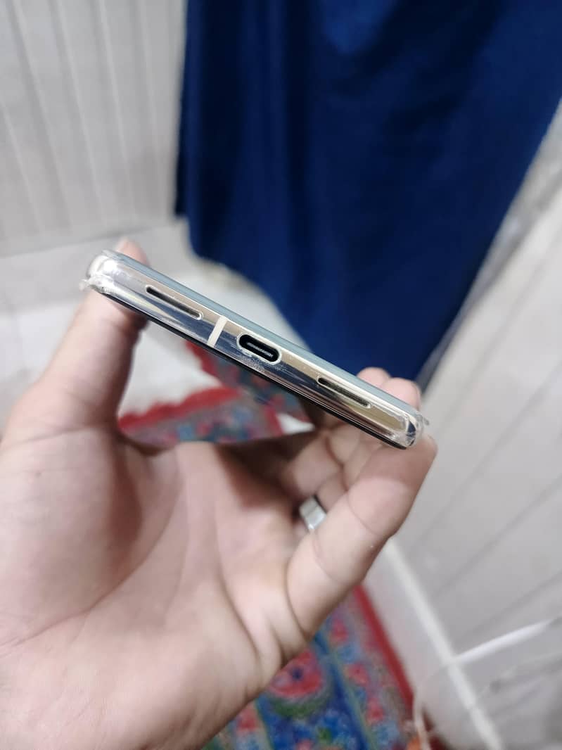 pixel 7 pro only E sim work 3