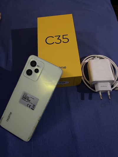 RealmeC35  4/128gb 10/10 condition with box contact no 03/14/17/144/35