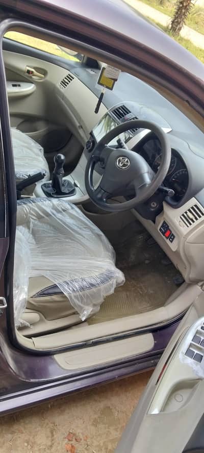 Toyota Corolla GLI manual modal 2013